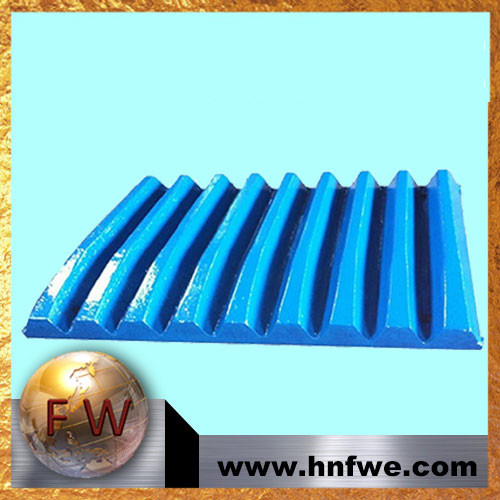 <b>[湖南豐偉]國(guó)內(nèi)外各品牌 顎式破碎機(jī)顎板 邊護(hù)板</b>
